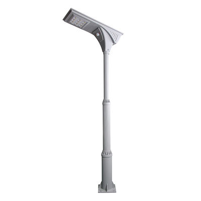 3M 4M 5M odlewane aluminiowe słupy oświetleniowe LED zasilane energią słoneczną 3,0 mm