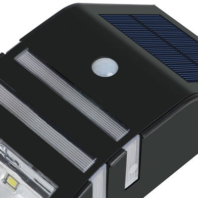 Czarna lampa ścienna LED 120LM z czujnikiem słonecznym na zewnątrz 8-10 godzin czasu pracy
