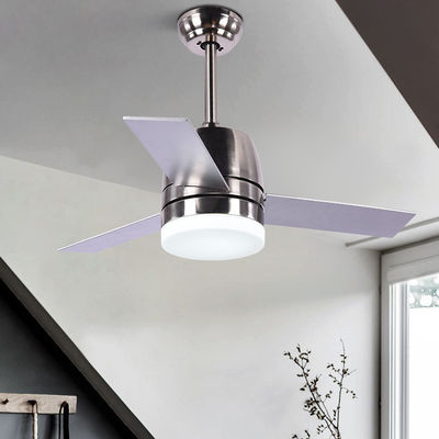 Nordic Style 65W 3000K Nowoczesny wentylator sufitowy ze szczotkowanego niklu ze światłem 36 cali